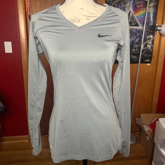 Nike Tops - Nike Pro Fitted Long Sleeve Tee